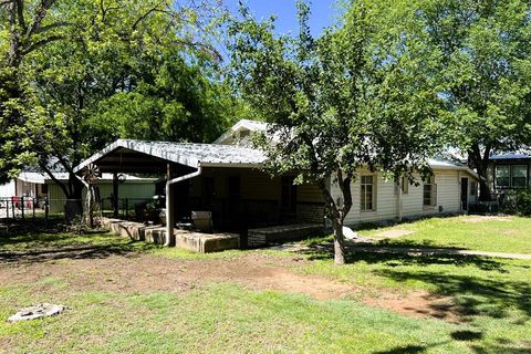 Single Family Residence in Graford TX 130 Ebner Street.jpg