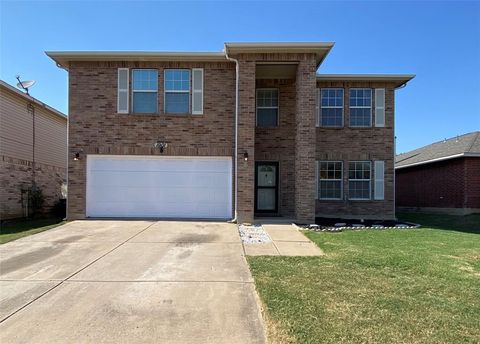 1901 Kittredge Way Fort Worth TX 76247
