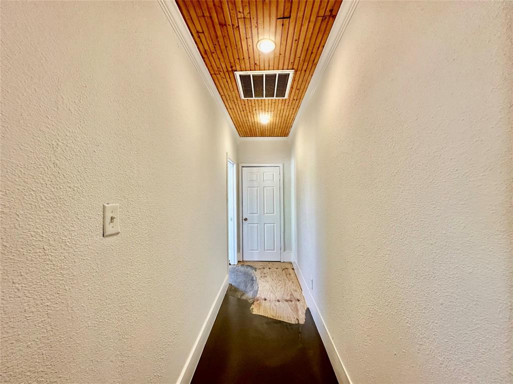 116 E 4th Street