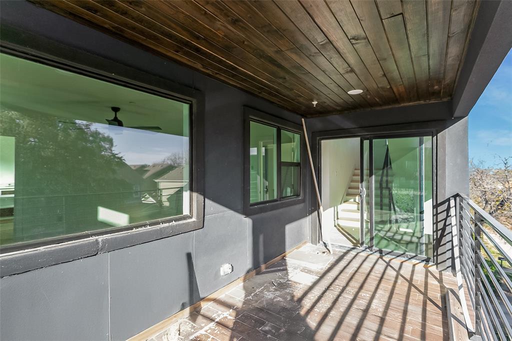 Holloway Add - Residential Lease