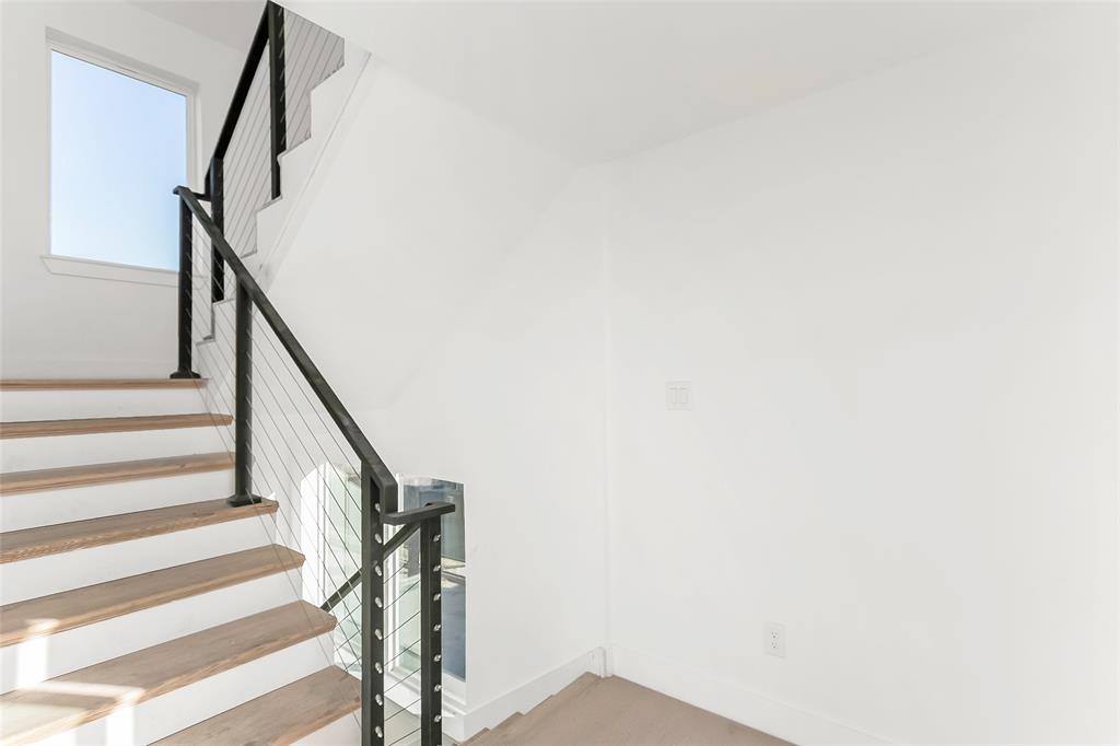 Holloway Add - Residential Lease