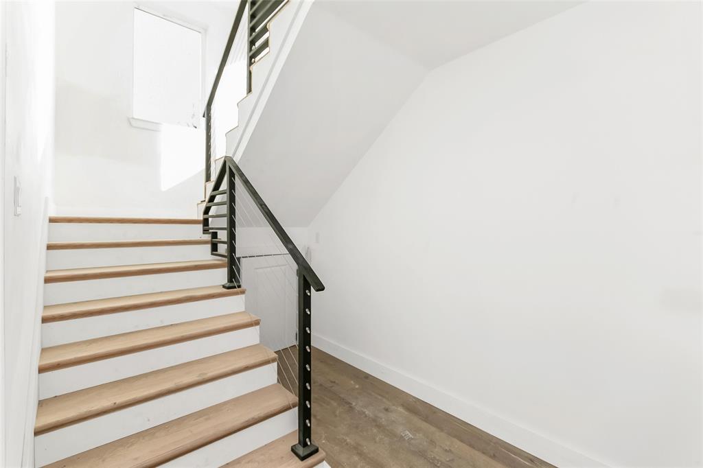 Holloway Add - Residential Lease