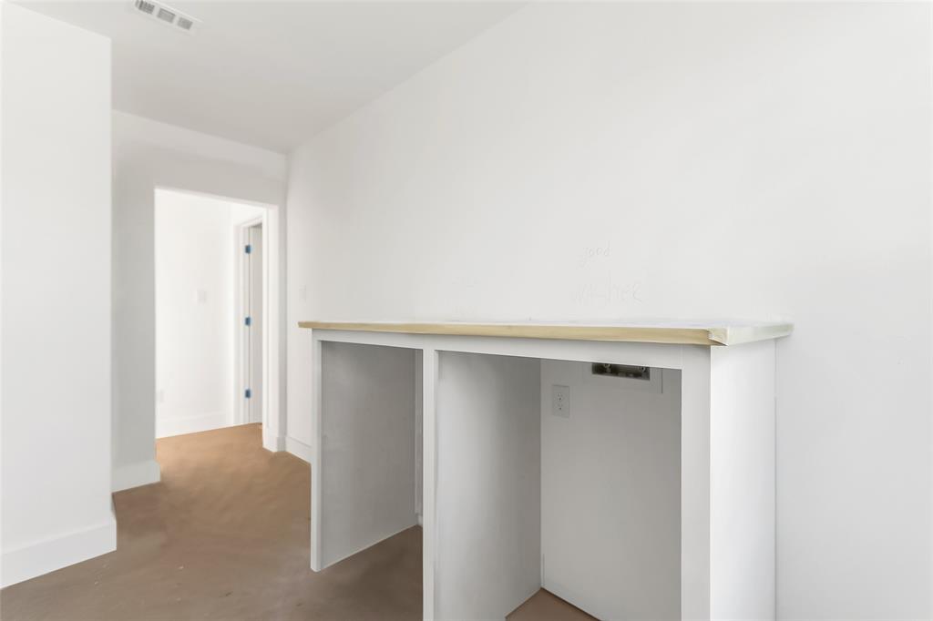 Holloway Add - Residential Lease