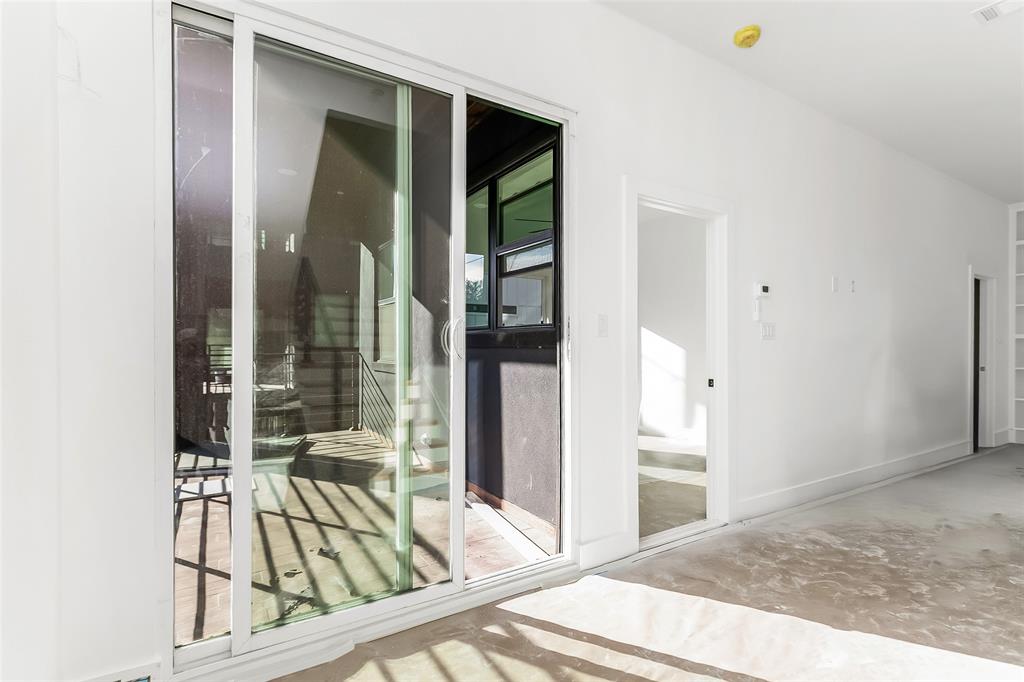 Holloway Add - Residential Lease