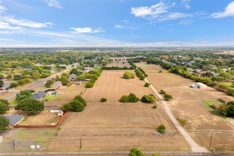 Photo of 744 Cockrell Hill Road #A, Ovilla, TX 75154 (MLS # 21402466)