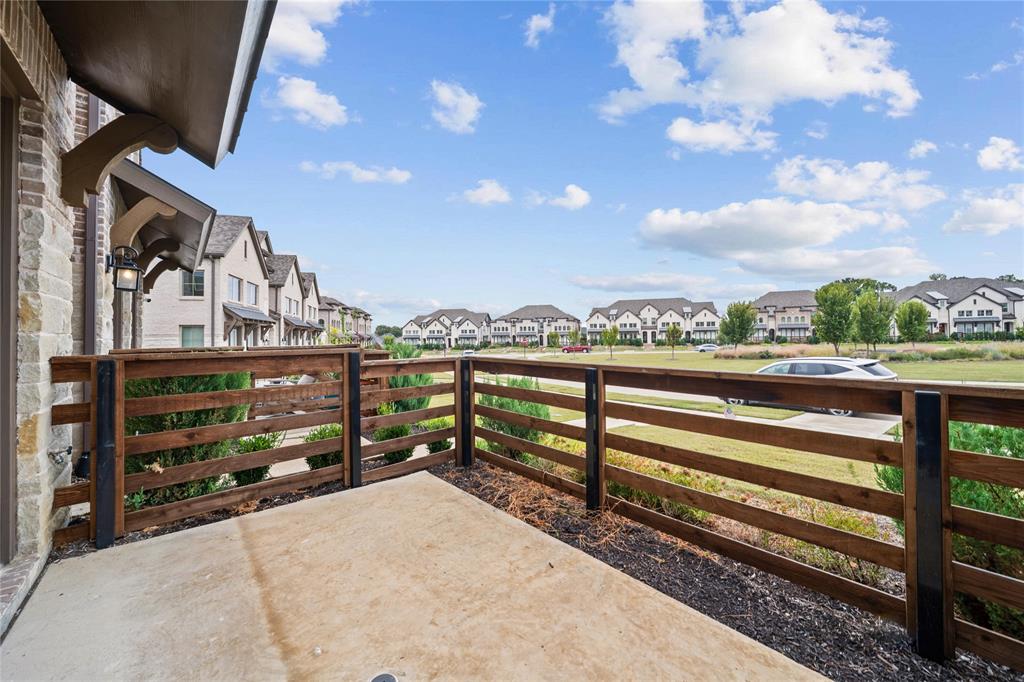 313 Sugarmaple Lane