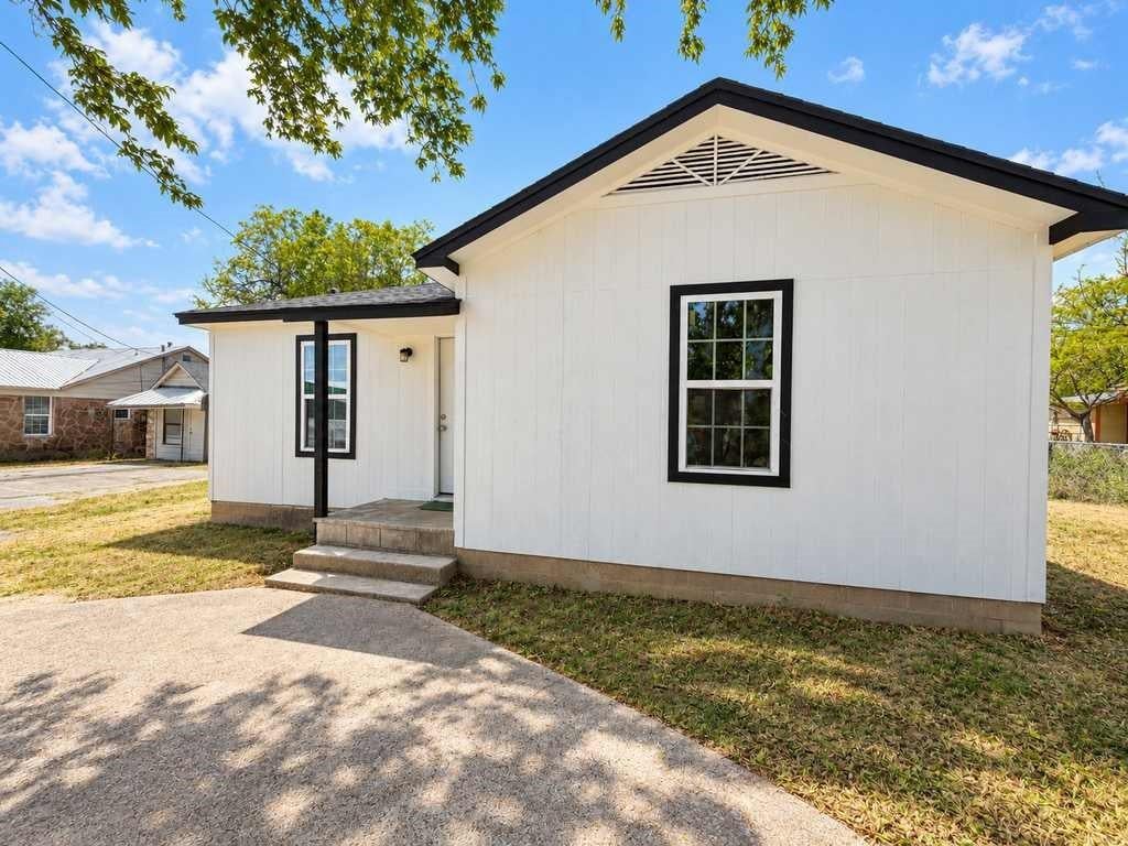 1115 W Main Street