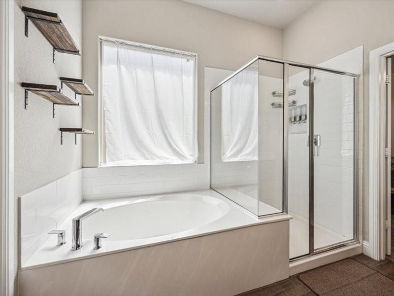 Hickory Creek, Texas 75065, United States, 5 Bedrooms Bedrooms, ,4 BathroomsBathrooms,Residential,Active,130295