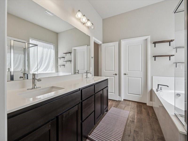 Hickory Creek, Texas 75065, United States, 5 Bedrooms Bedrooms, ,4 BathroomsBathrooms,Residential,Active,130295