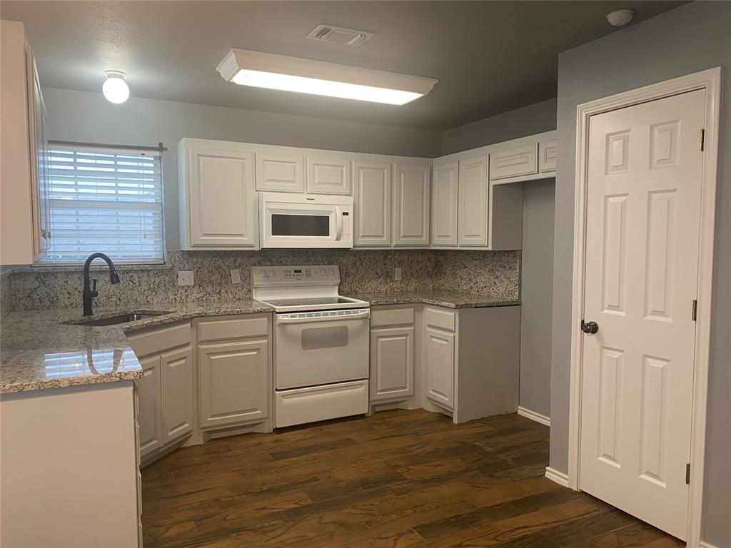 Deerfield Estates - Residential Lease