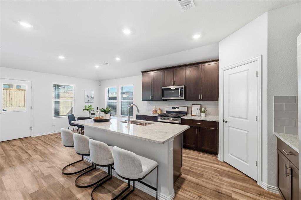 Ventana - Residential