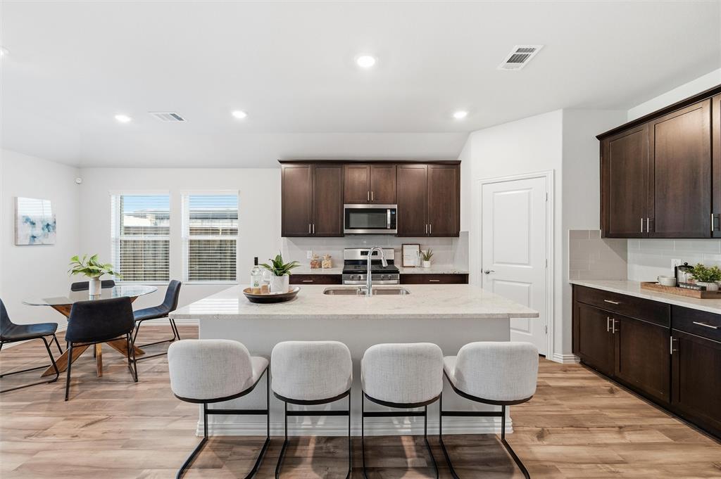 Ventana - Residential