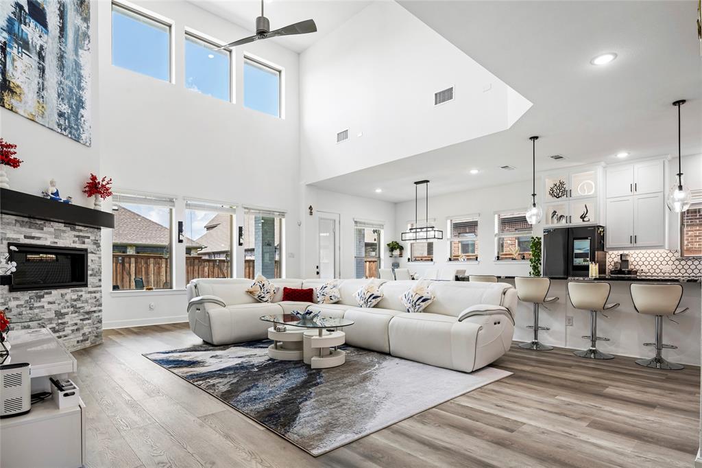 Reserve Chapel Hill - Residential