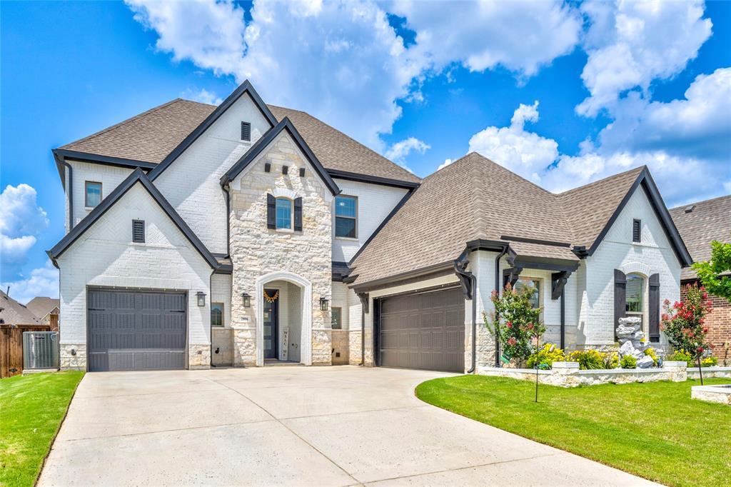 2806 Garrett Drive