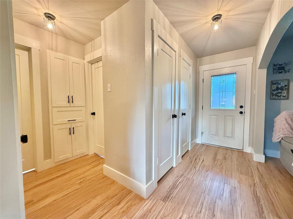 2501 Shady Grove Drive