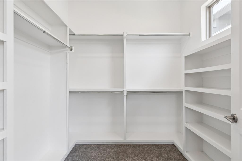 ROSELAND CONDOMINIUM - Residential Lease