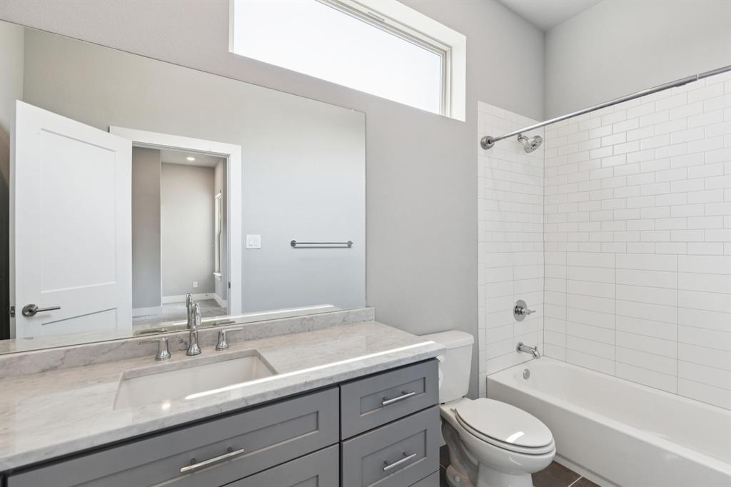 ROSELAND CONDOMINIUM - Residential Lease