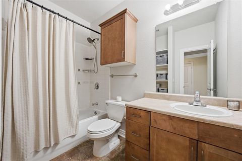 Tiny photo for 2410 S 2nd Street #630, Waco, TX 76706 (MLS # 21196256)