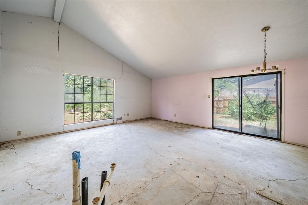 2031 Sharpshire Lane