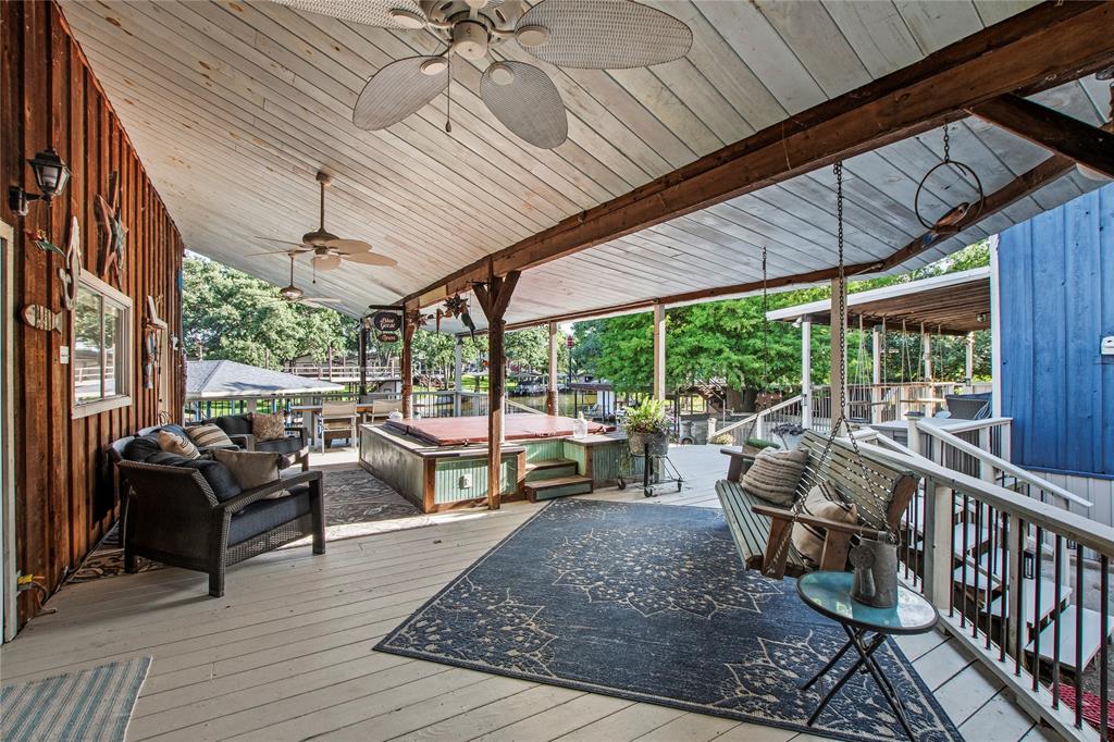 Island Oaks Sub - Residential