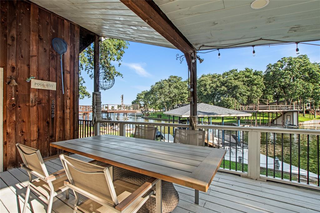 Island Oaks Sub - Residential