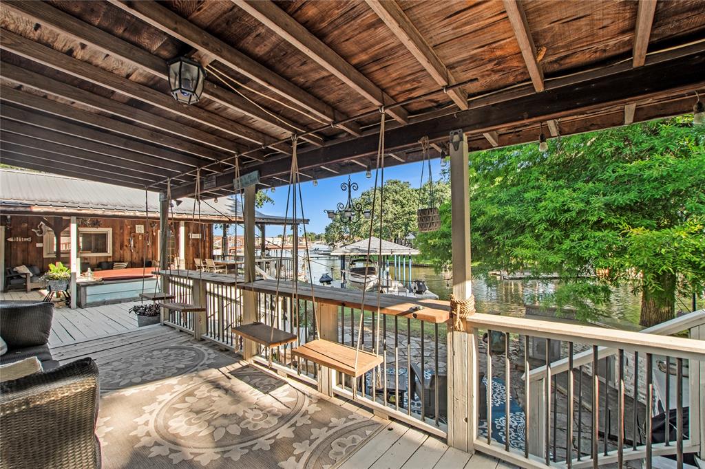 Island Oaks Sub - Residential