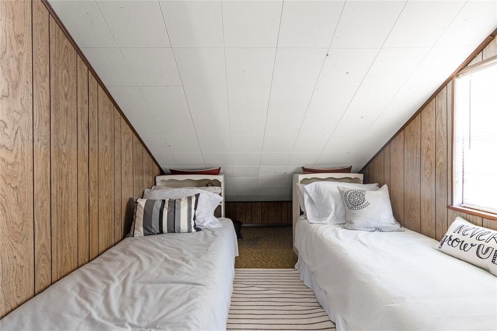 Island Oaks Sub - Residential