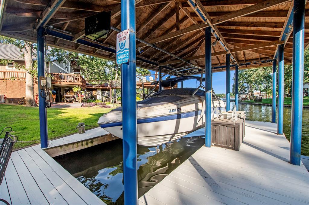 Island Oaks Sub - Residential