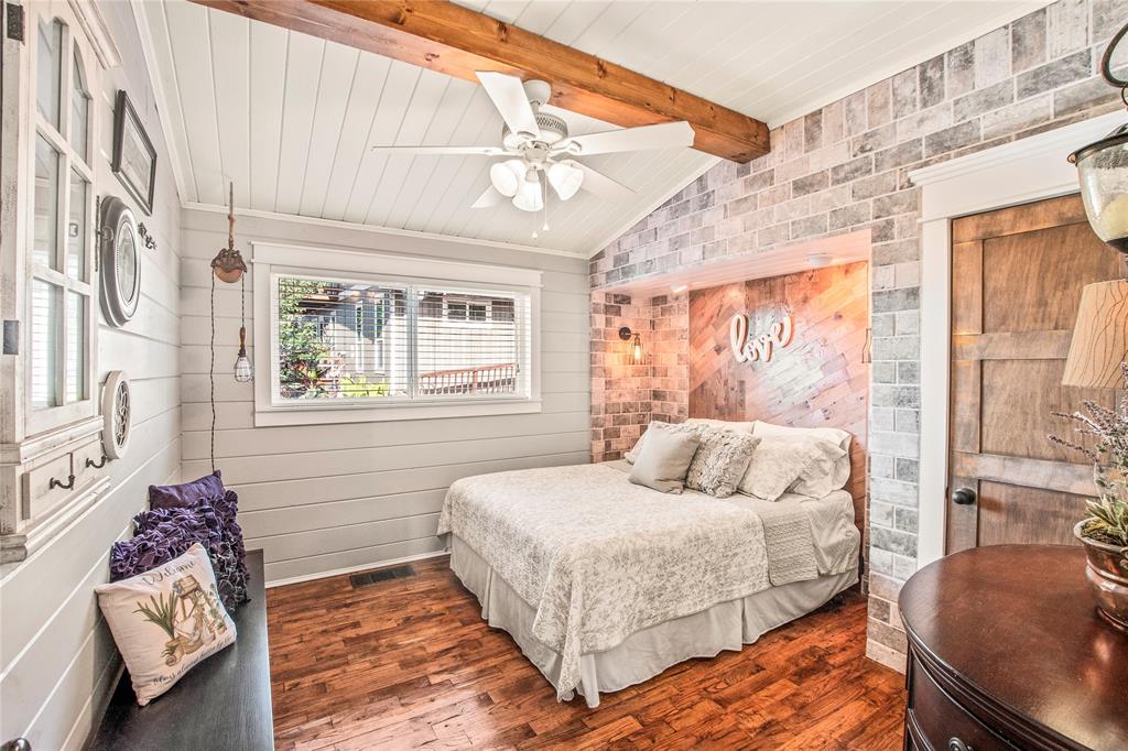 Island Oaks Sub - Residential