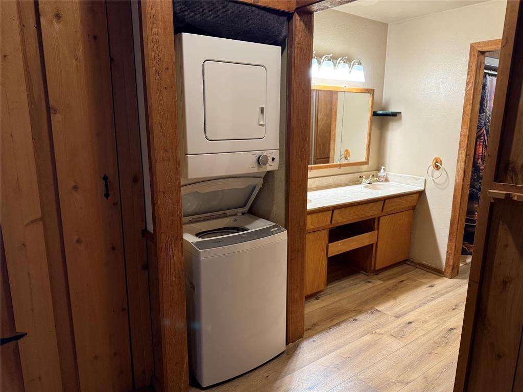 Willow Lake Estate 3 - Residential