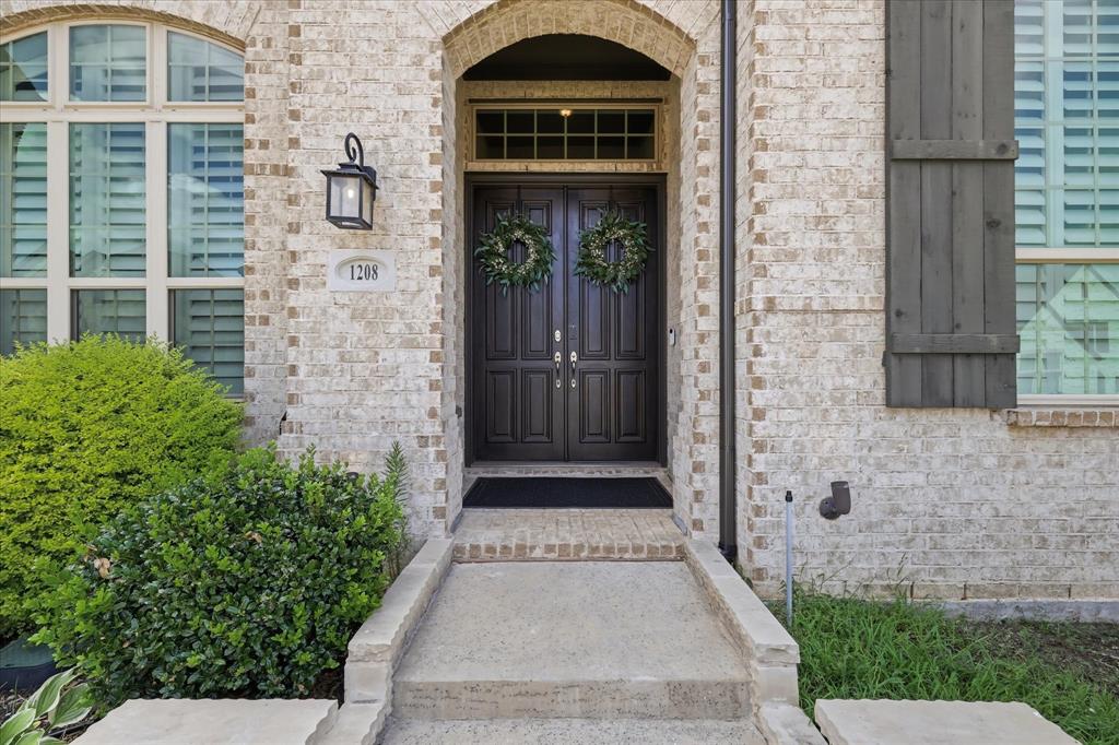 1208 Armadillo Trail