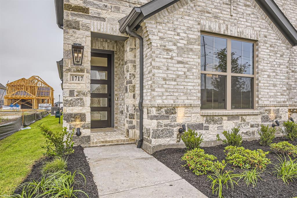 1717 Truro Lane