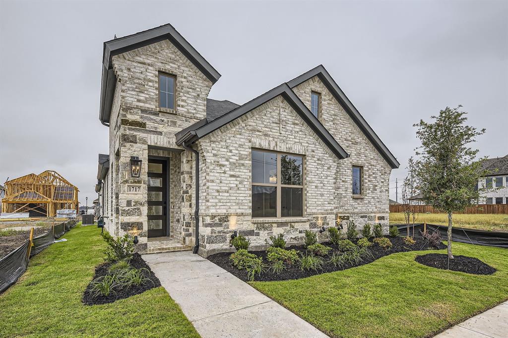 1717 Truro Lane