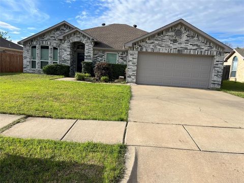 2020 Southwood Trail Grand Prairie TX 75052