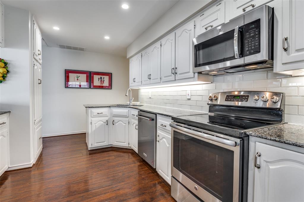 Carriage Square Duplex - Residential