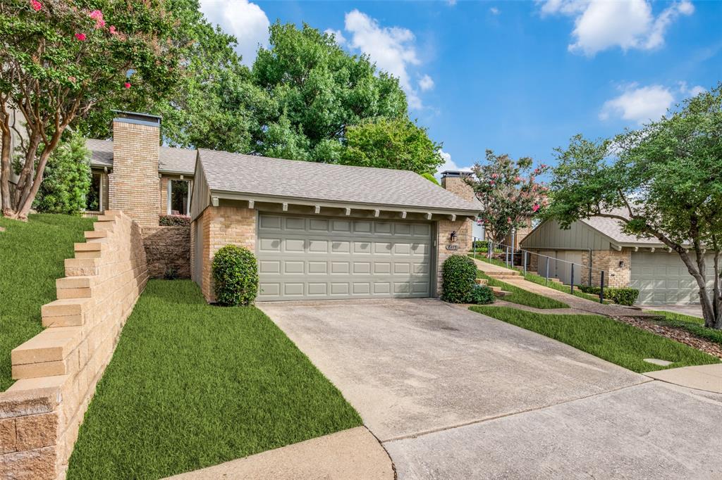 8415 Old Moss Road