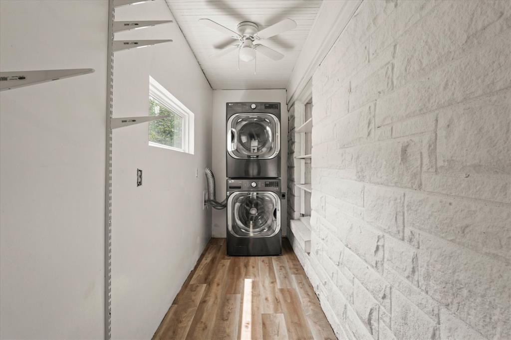 Summit Lawn - Residential