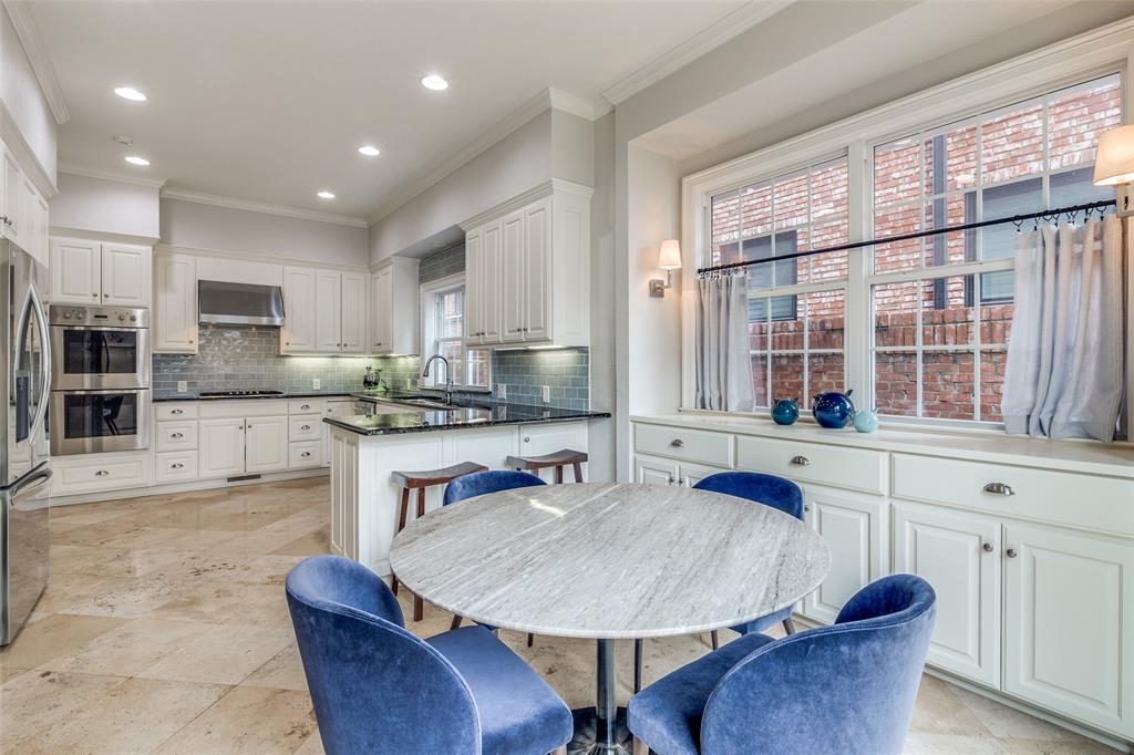 Granada Place - Residential