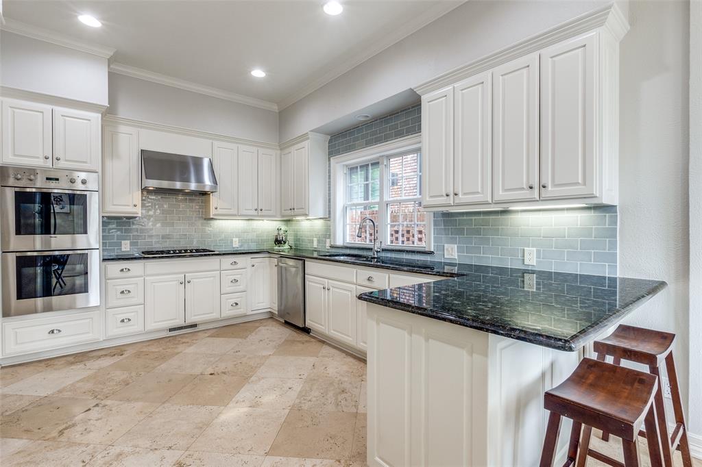 Granada Place - Residential