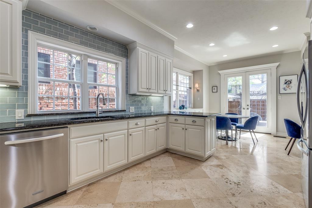 Granada Place - Residential