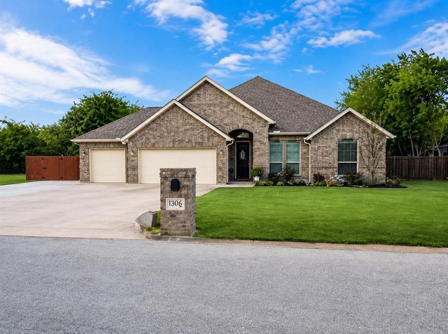 Discover the perfect blend of quite, comfort and freedom in this beautiful 3-bedroom, 2-bath home with a spacious 3-car garage, ideally located outside the city limits in the highly sought-after Aledo ISD. Situated in Pyramid Acres with no restrictions, this property offers incredible flexibility for your lifestyle.
Step inside to find a large, inviting kitchen featuring an island and granite countertops—perfect for entertaining or everyday living. A dedicated office provides the ideal space for working from home or managing daily tasks. The home also boasts a generously sized primary retreat, offering a private escape to relax and unwind.  This property is a rare opportunity to enjoy peaceful living without sacrificing convenience. Don’t miss your chance to make it yours! SEEKING SERIOUS BUYER'S WITH A FULL APPROVAL!