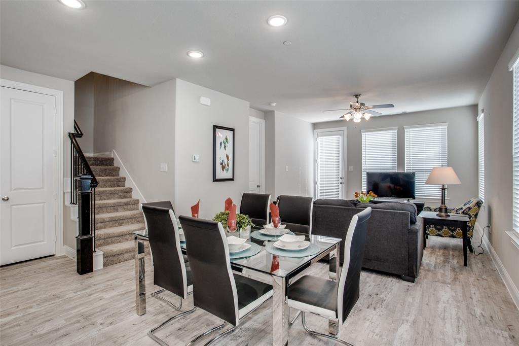 Huntington Villas - Residential