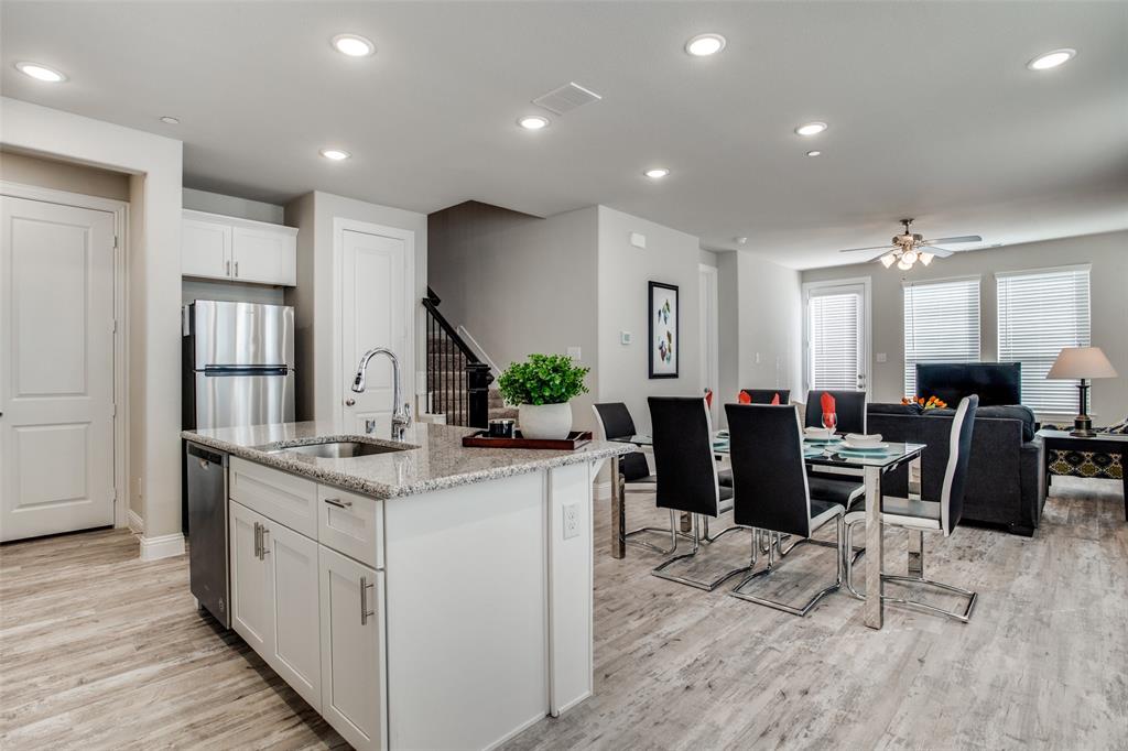 Huntington Villas - Residential