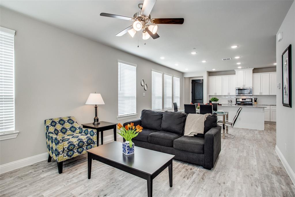 Huntington Villas - Residential