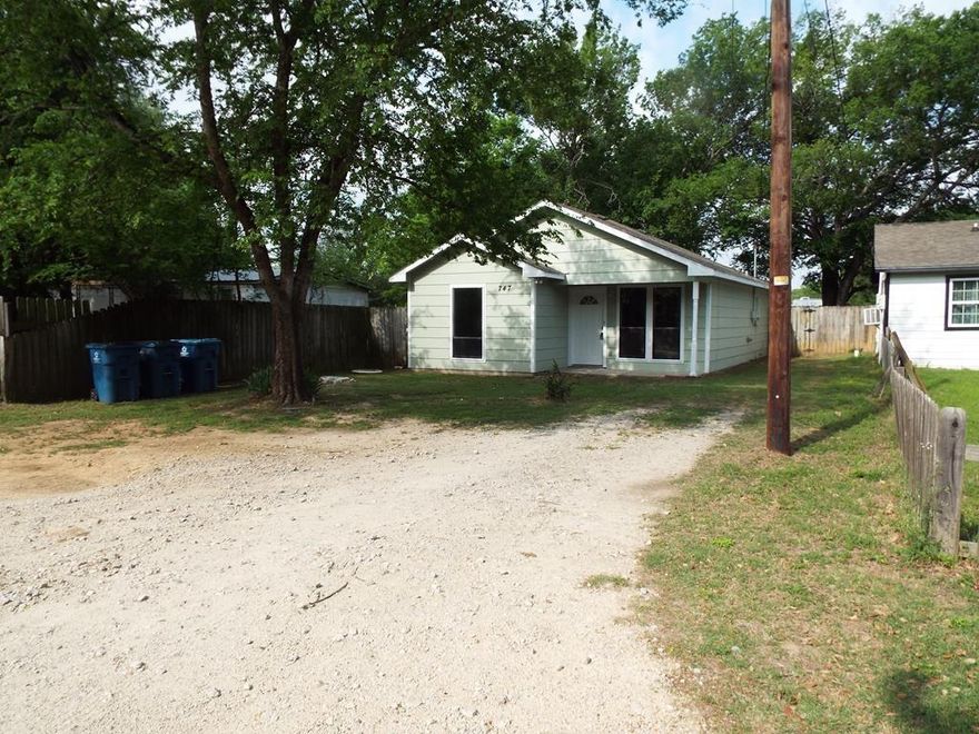 Nice home with a fenced backyard, perfect for privacy and outdoor enjoyment. Interior features include new carpet, fresh paint, and newly updated shower. The open concept living area creates a spacious, inviting feel for everyday living and entertainment.