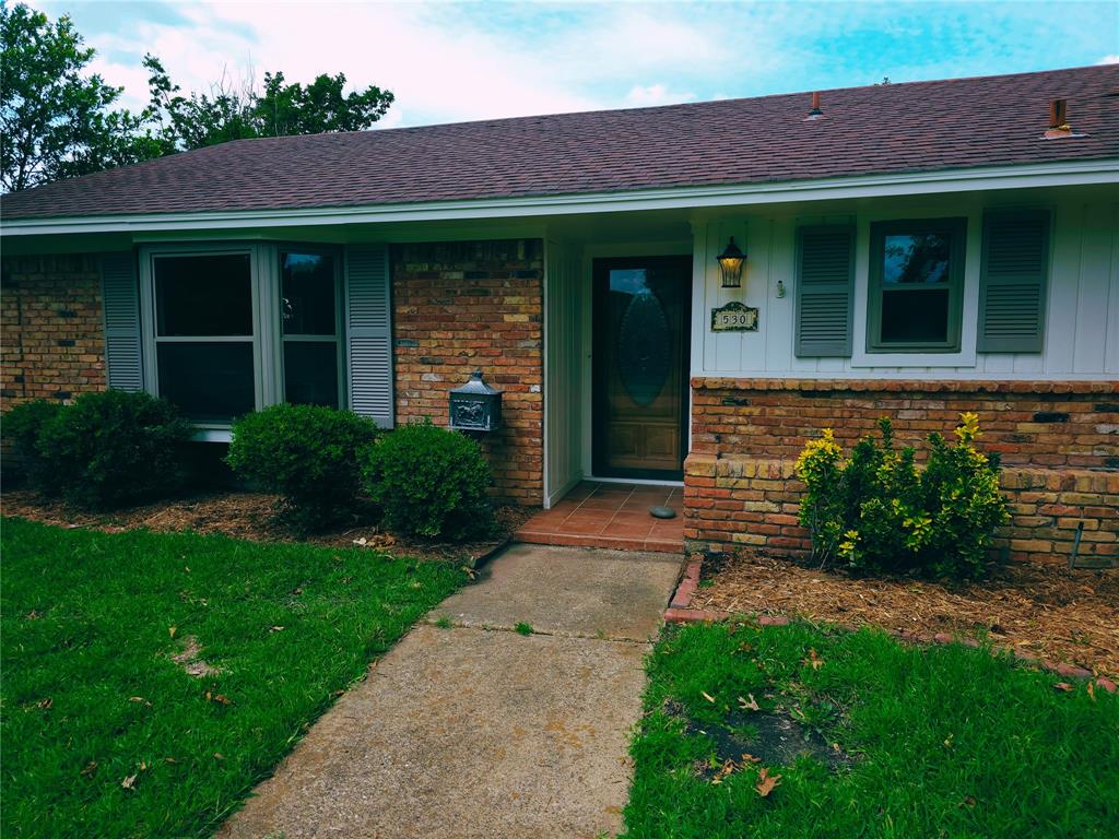 530 Parkview Lane