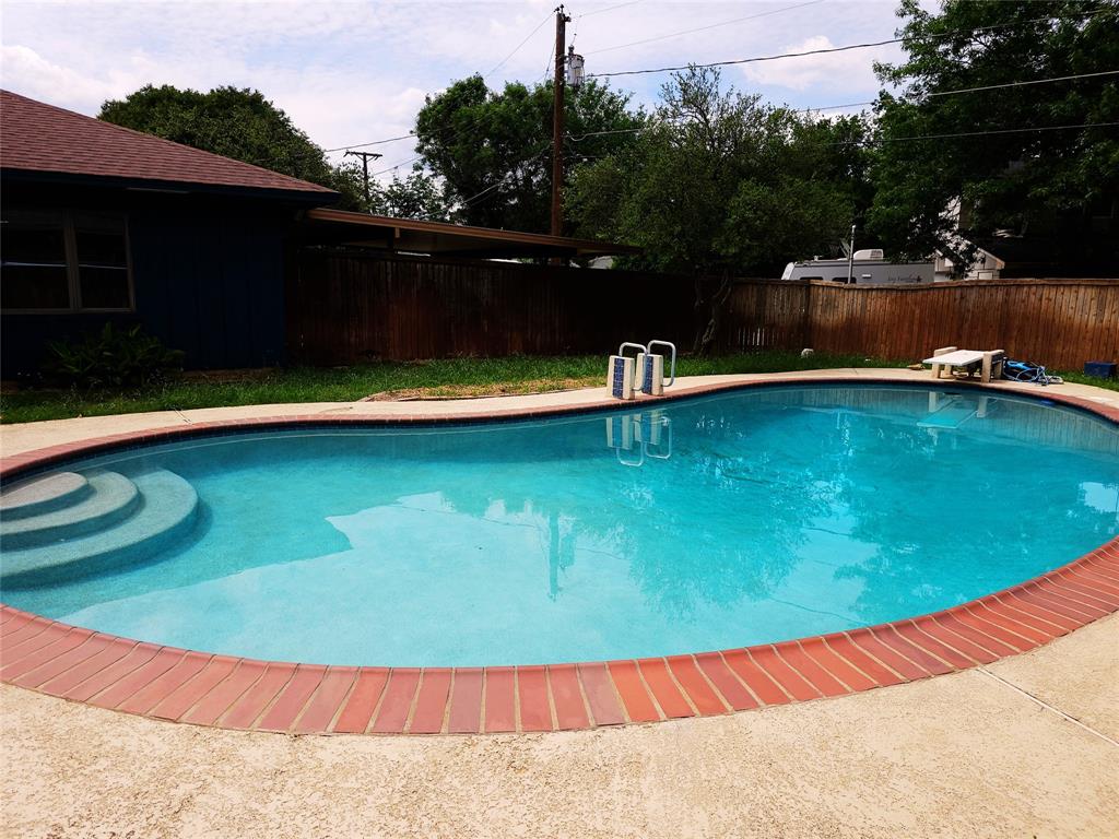 530 Parkview Lane