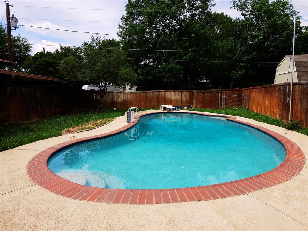 530 Parkview Lane