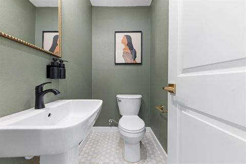 Tiny photo for 2317 Gibbs Williams Circle, Dallas, TX 75224 (MLS # 21206428)