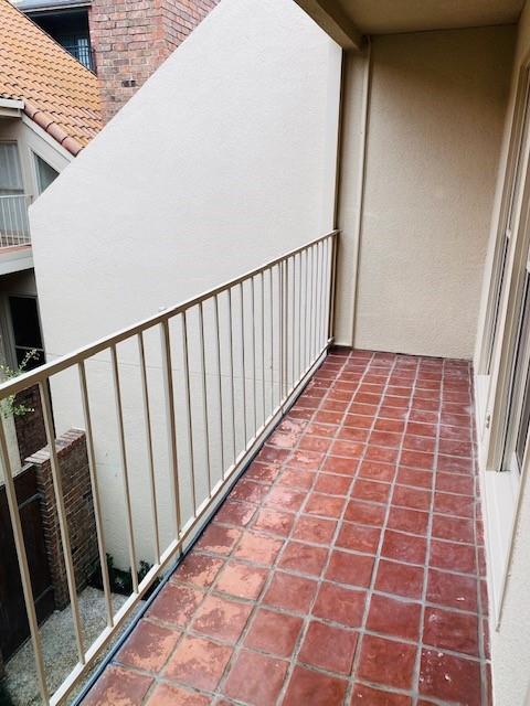 Compound Condo - Residential Lease